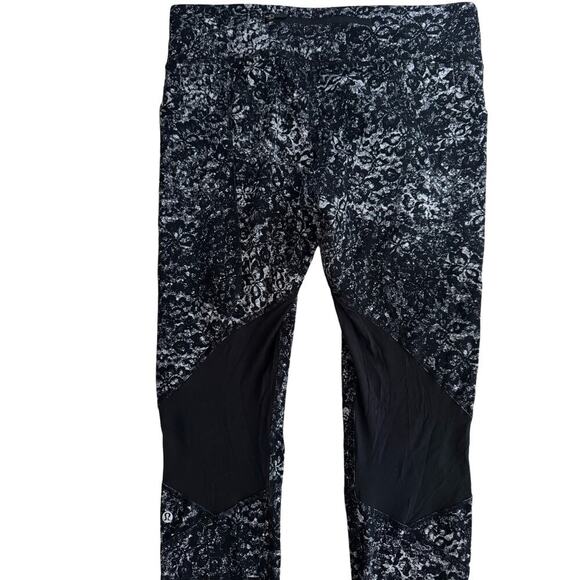 Lululemon Pace Rival Crop Leggings Medium Rise Mesh Abstract Print Black Size 10 - Picture 6 of 10